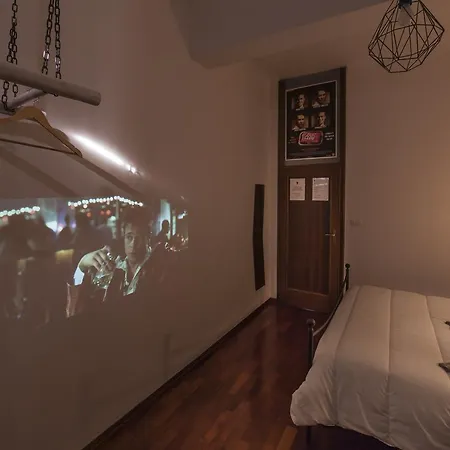 La Cineteca Bed & Breakfast *